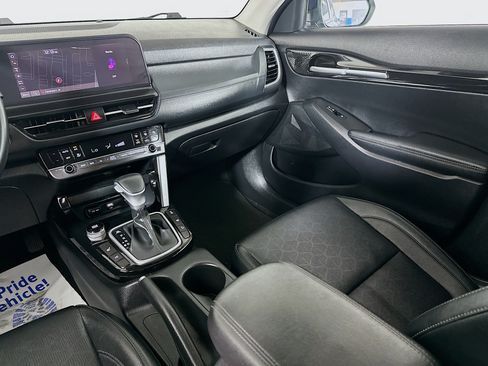 Certified 2024 Kia Seltos EX AWD/4WD image 23