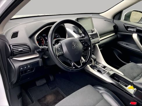 Used 2024 Mitsubishi Eclipse Cross SE AWD/4WD image 16