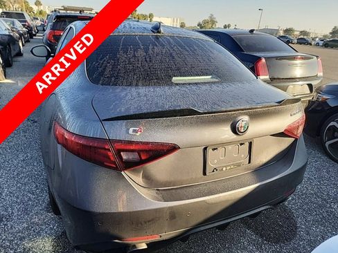 Used 2018 Alfa Romeo Giulia Ti Sport w/ Quick Order Package 22S Sport image 5