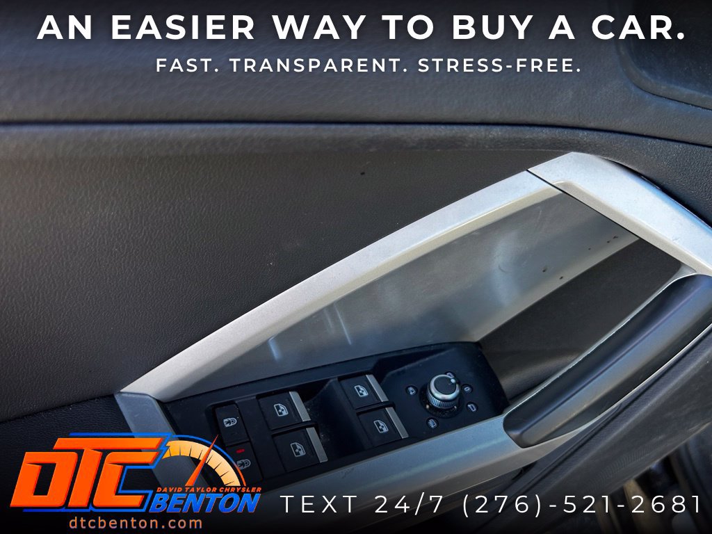 Used 2023 Audi Q3 2.0T Premium AWD/4WD image 8