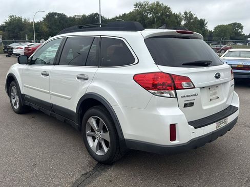 Used 2014 Subaru Outback 2.5i Limited AWD/4WD image 7