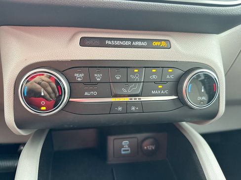 Used 2023 Ford Escape Active FWD image 16