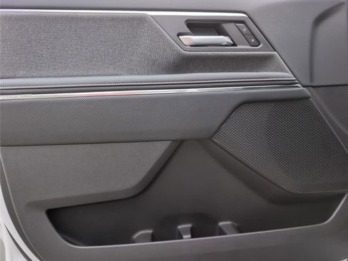 New 2026 GMC Sierra EV Elevation image 18