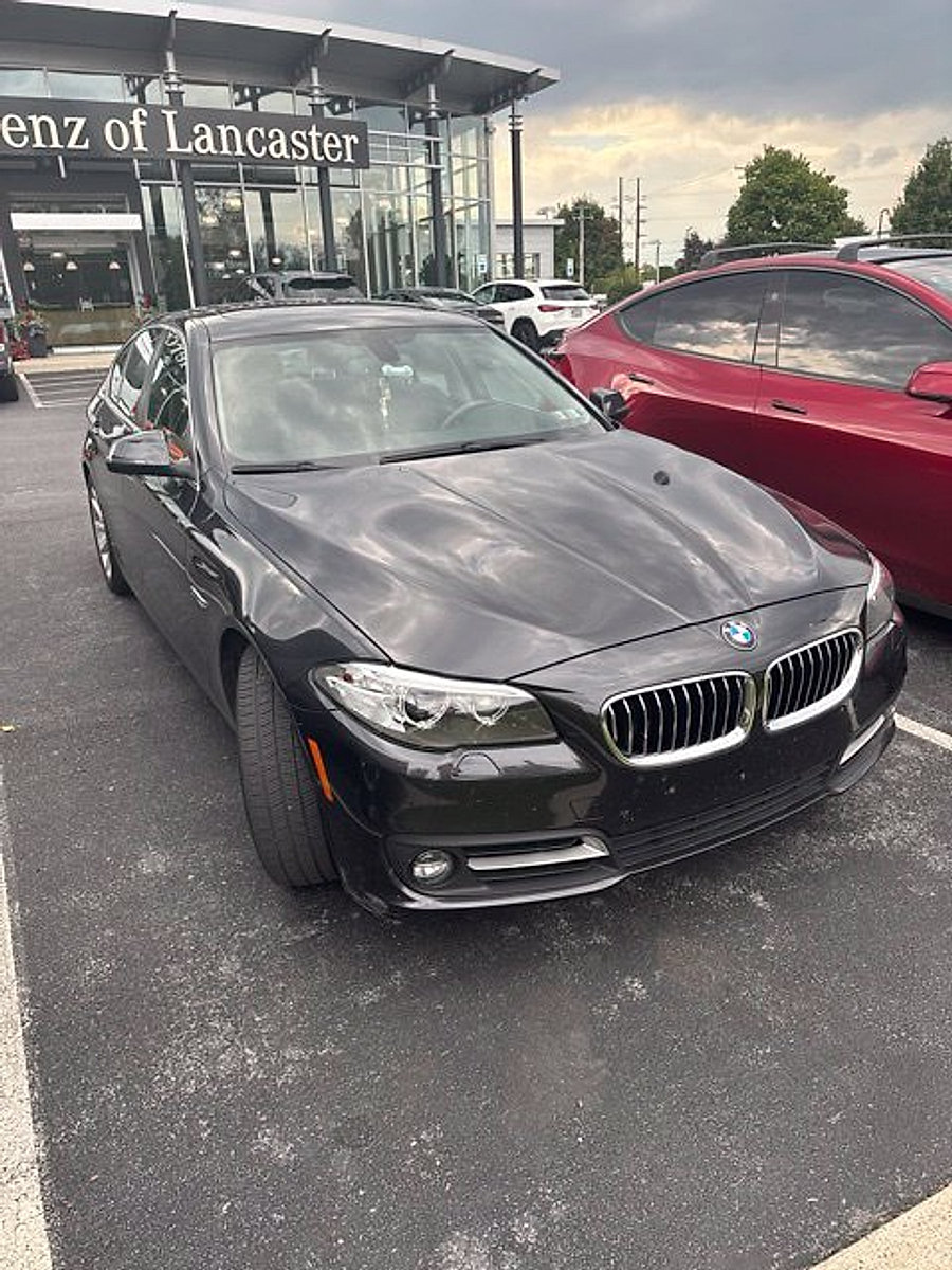 Used 2015 BMW 535i xDrive Sedan AWD/4WD image 2