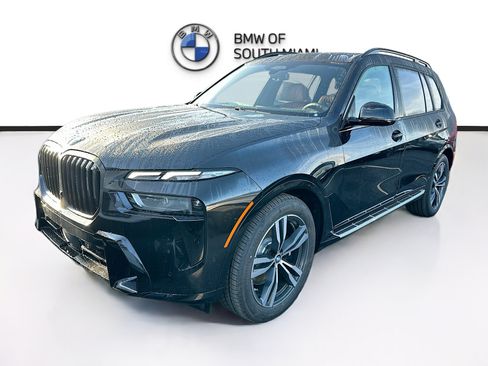 New 2027 BMW X7 xDrive40i w/ Executive Package AWD/4WD image 2