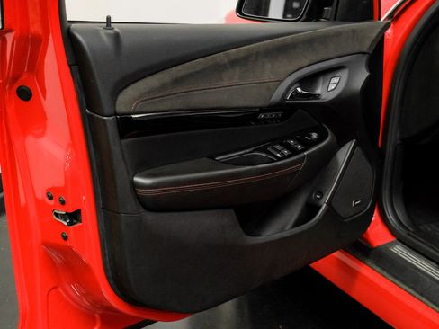 Used 2015 Chevrolet SS image 43