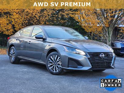 Used 2023 Nissan Altima 2.5 SV w/ SV Premium Package