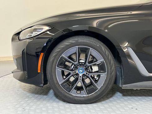 Certified 2023 BMW i4 eDrive40 image 9