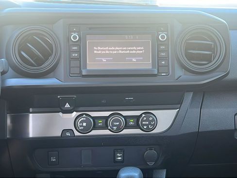 Used 2019 Toyota Tacoma SR RWD image 17