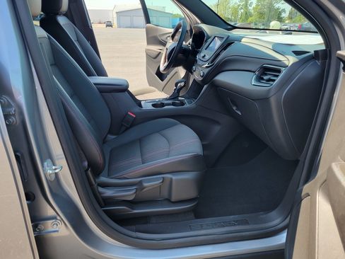 Used 2023 Chevrolet Equinox RS w/ LPO, Cargo Package image 29