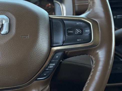 Used 2024 RAM 2500 Limited image 15