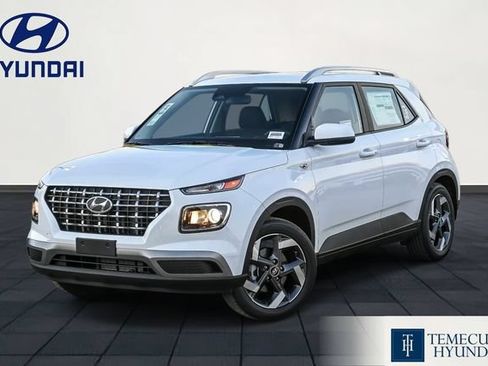 Used 2026 Hyundai Venue SEL FWD image 1