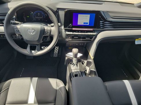 New 2026 Toyota Camry SE w/ Convenience Package FWD image 27