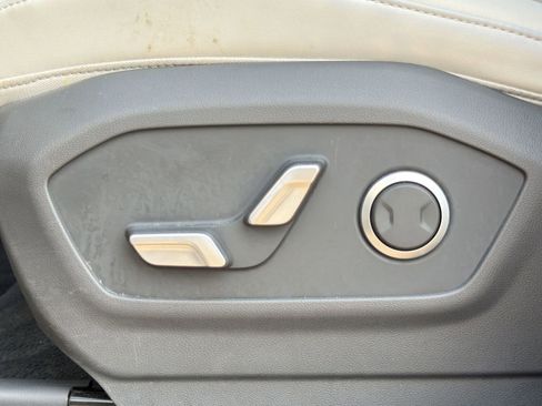 Used 2024 Hyundai Santa Fe SEL FWD image 13