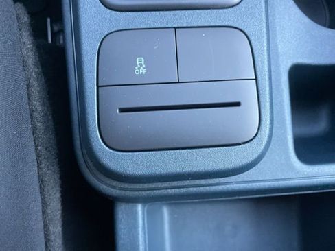 New 2026 Ford Maverick XL image 40