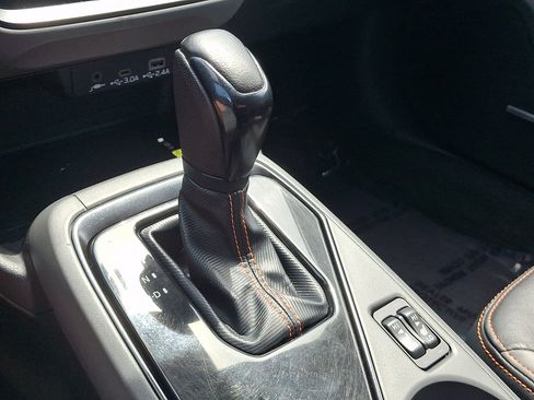 Certified 2024 Subaru Crosstrek 2.5i Limited AWD/4WD image 16