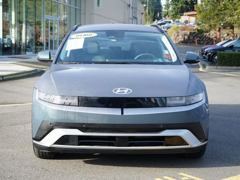 Used 2025 Hyundai Ioniq 5 SEL image 3