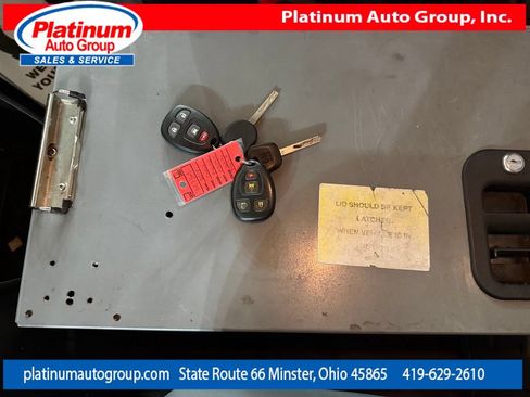 Used 2018 Chevrolet Express 3500 Extended w/ Driver Convenience Package RWD image 24