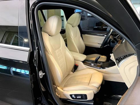 Used 2020 BMW X3 sDrive30i w/ Executive Package image 9