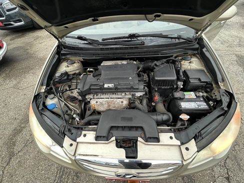 Used 2010 Hyundai Elantra GLS image 15