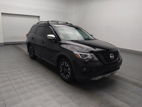 Used 2019 Nissan Pathfinder SL image 13