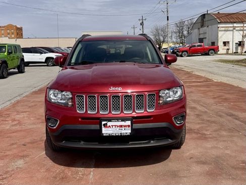 Used 2015 Jeep Compass High Altitude image 2