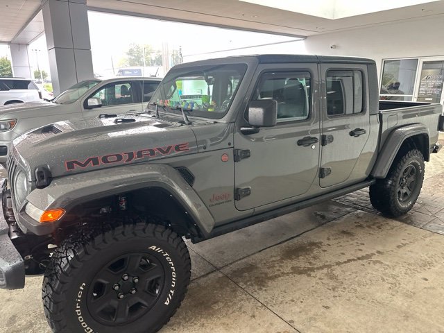 Used 2022 Jeep Gladiator Mojave w/ Cold Weather Group AWD/4WD image 3