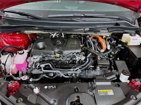 Certified 2023 Toyota Sienna XLE image 34