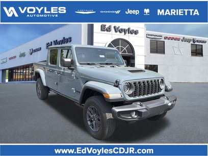 New 2026 Jeep Gladiator Sport