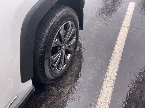 Certified 2025 Toyota RAV4 XLE Premium image 7