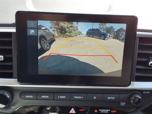 New 2026 Hyundai Venue SEL FWD image 11