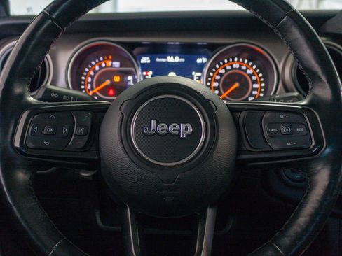 Used 2020 Jeep Wrangler Unlimited Sport S AWD/4WD image 15