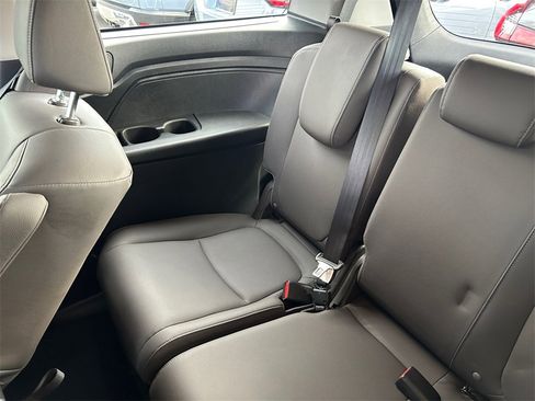 Used 2024 Honda Odyssey EX-L image 18