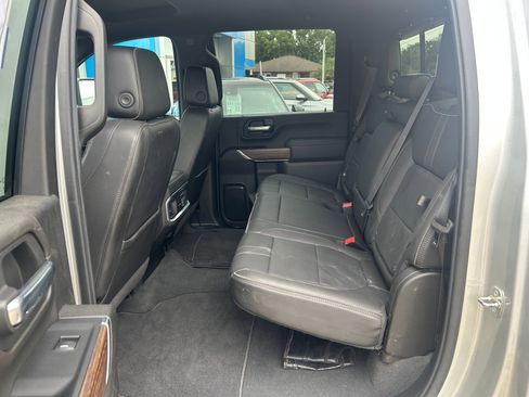 Used 2022 Chevrolet Silverado 3500 High Country image 28