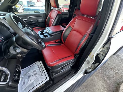 Used 2022 RAM 2500 Big Horn AWD/4WD image 35