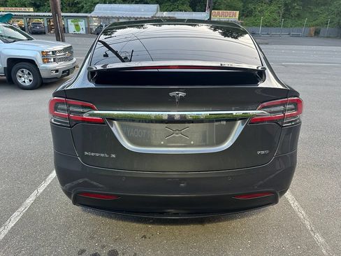 Used 2017 Tesla Model X 75D AWD/4WD image 6