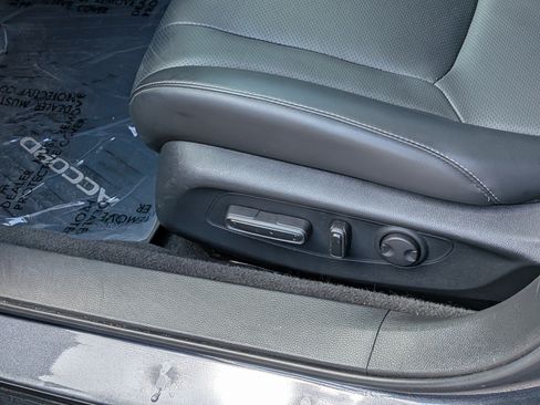 Used 2023 Honda Accord Touring image 21