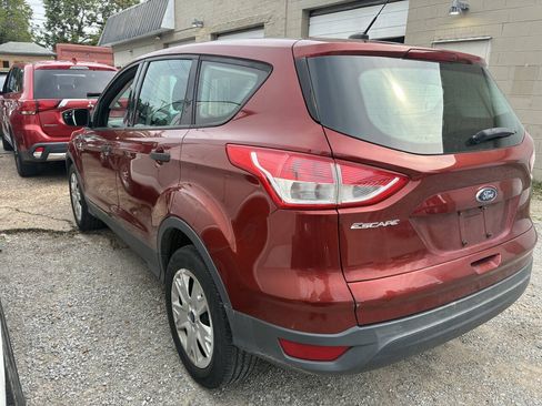 Used 2016 Ford Escape S FWD image 3