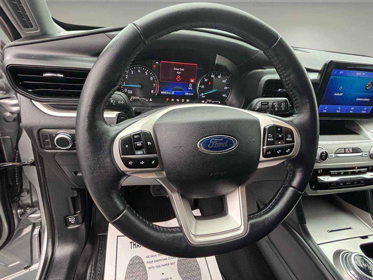 Used 2020 Ford Explorer XLT w/ Comfort Package AWD/4WD image 12