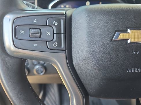 Used 2024 Chevrolet Silverado 2500 LT image 17
