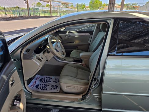 Used 2007 Toyota Avalon Limited FWD image 13