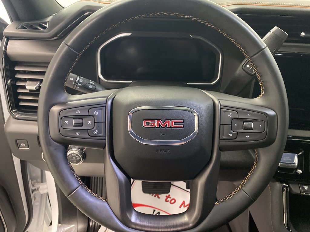 Used 2026 GMC Sierra 2500 AT4 AWD/4WD image 19