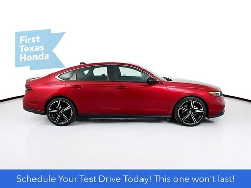 Used 2023 Honda Accord Sport image 10