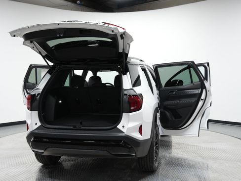 New 2026 GMC Terrain Elevation w/ Black Edition image 10