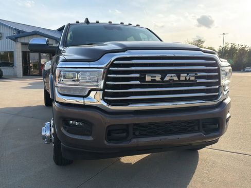 Used 2019 RAM 3500 Limited w/ Max Tow Package AWD/4WD image 35