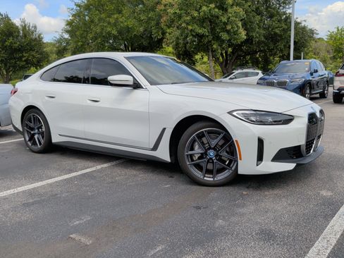 Used 2024 BMW i4 eDrive35 w/ Premium Package RWD image 2