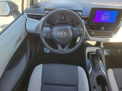 Used 2023 Toyota Corolla LE image 14