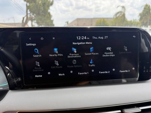 Used 2025 Hyundai Palisade SEL FWD image 16