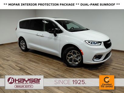 Certified 2024 Chrysler Pacifica Limited