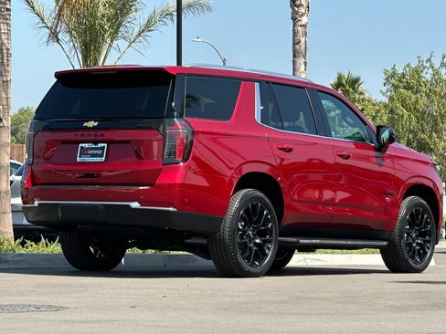 Used 2026 Chevrolet Tahoe LS w/ LPO, Dark Essentials Package RWD image 4
